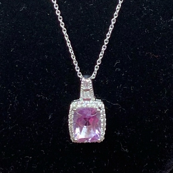 💜RDF Amethyst Pendant Necklace💜 - Picture 8 of 10